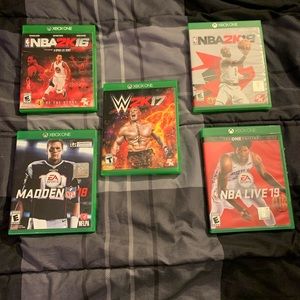 XBOX ONE GAME BUNDLE
